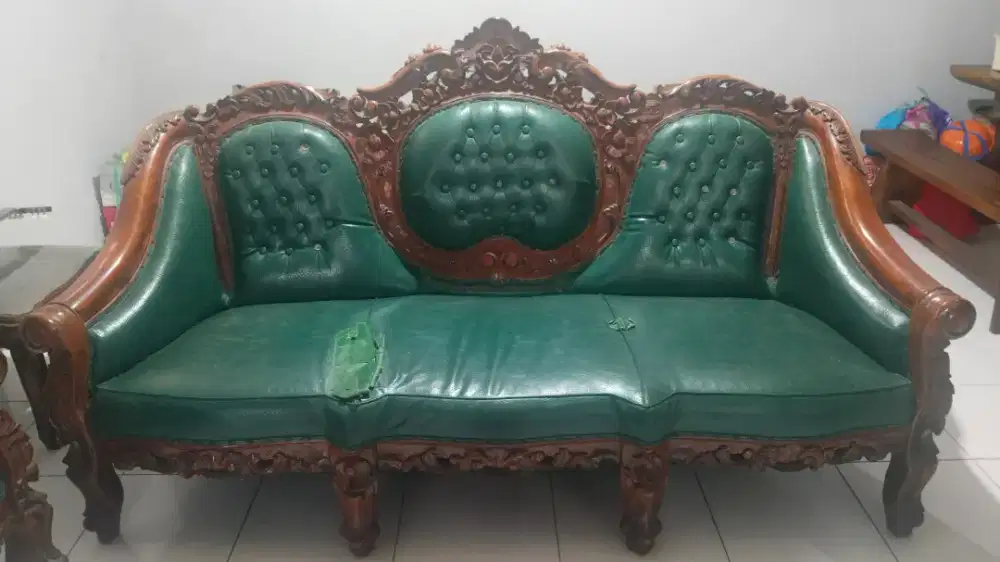 Sofa Kulit Kayu Jati