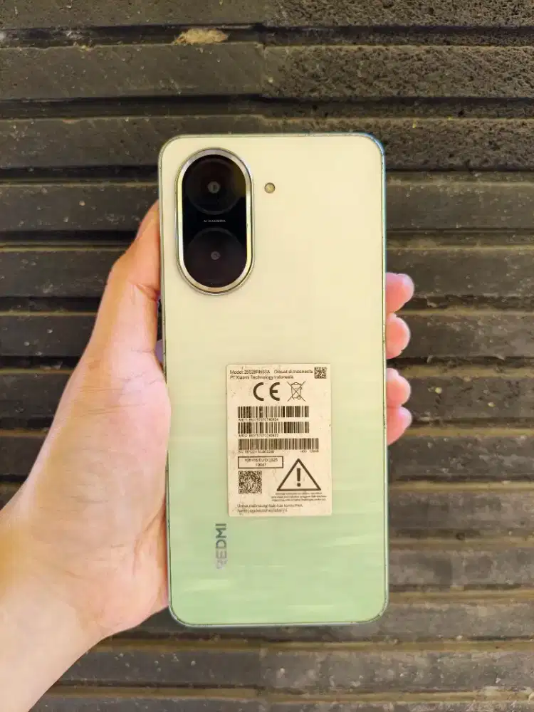 Redmi A5 4+4/128 gb garansi on