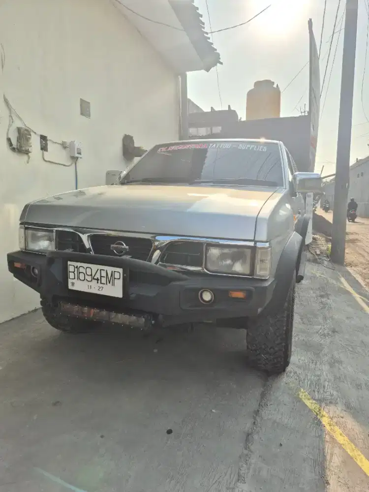 Nissan Terrano Grandroad 1999, ON