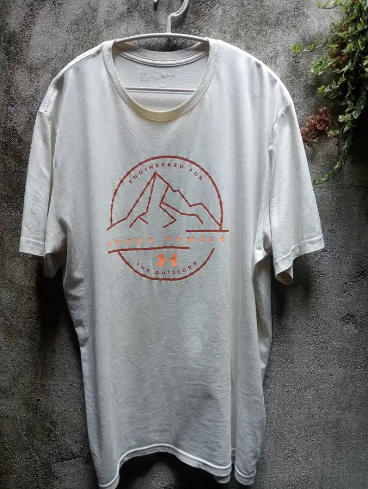 Under Armour Tshirt Original,masih bagus,Size XL