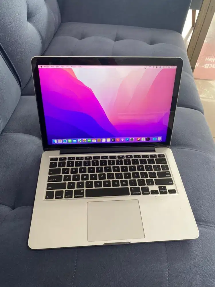 MACBOOK PRO 2015 i5 8/128 13INCH