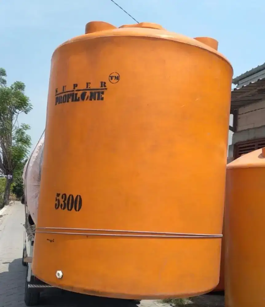 Tandon 5300Liter