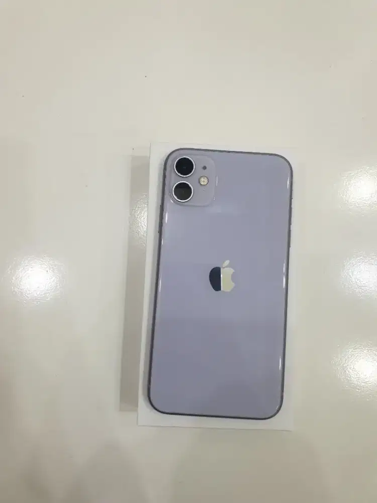 Iphone 11 128GB Purple Mulus Lengkap