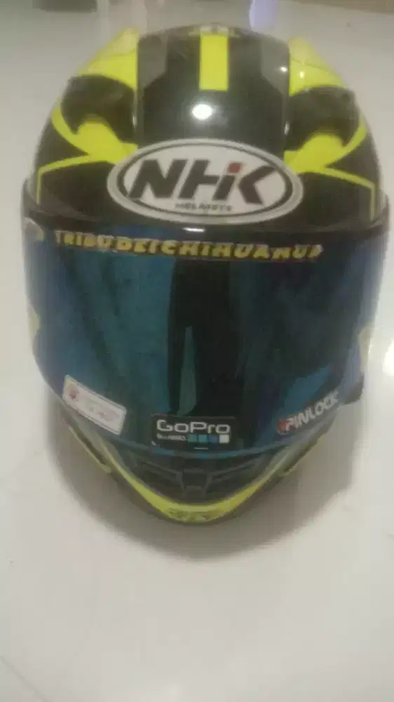 helm full-face bermerek NHK GP-1000