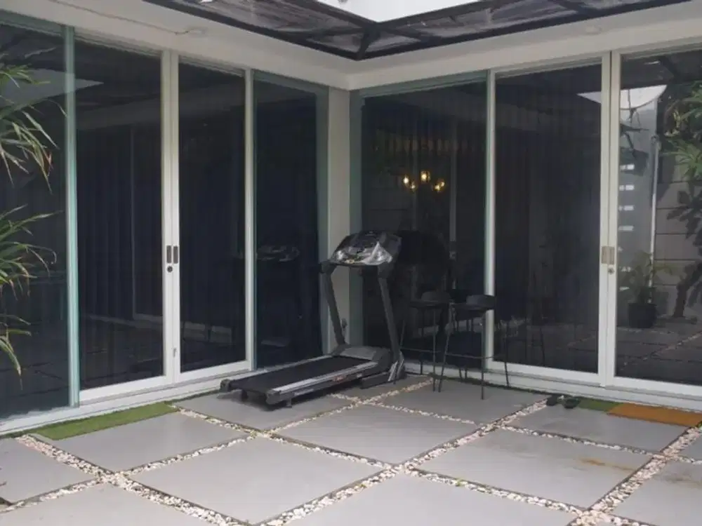 HOUSE FOR SALE IN SUNSET GARDEN, KUTA, BALI