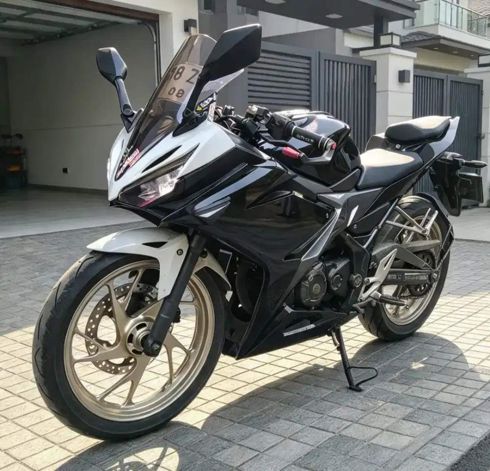Honda cbR facelift plat bandung