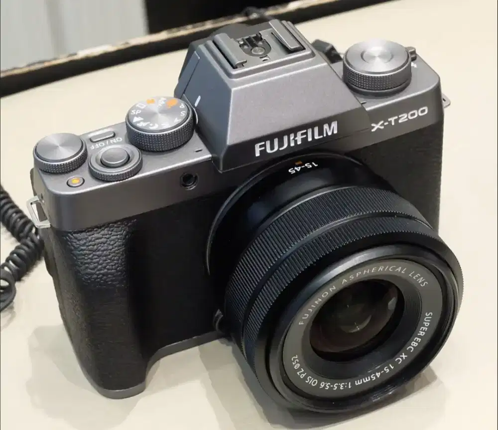 Camera Fujifilm X-T200 tanpa dus