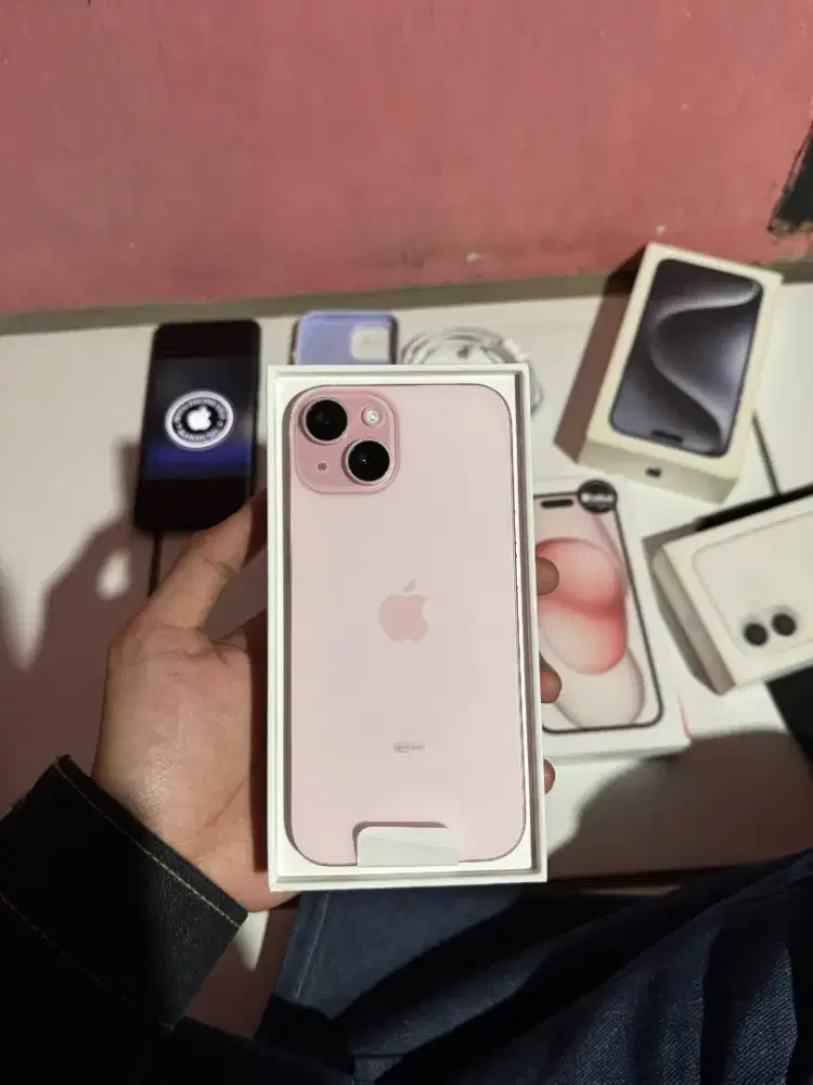 iPhone 15 128gb iBox