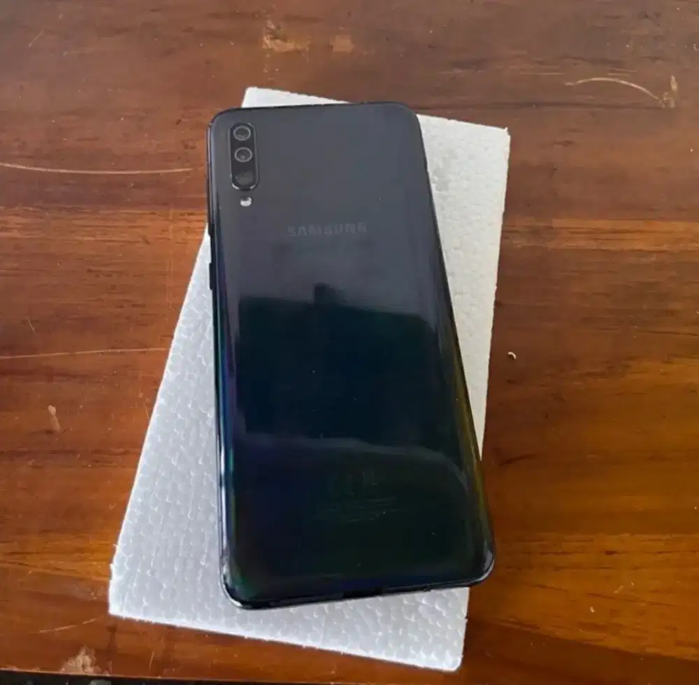 Samsung Galaxi a70 6/128 gb second original