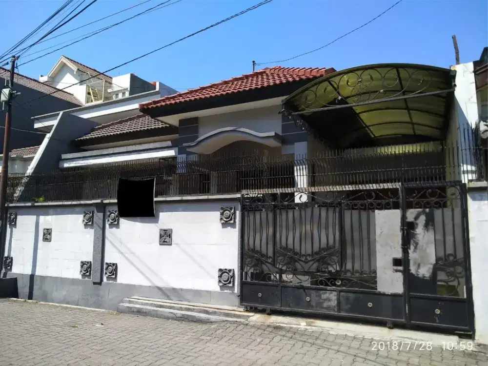 Jual Rumah siap huni dan nyaman di Brumbungan, Semarang – 3594