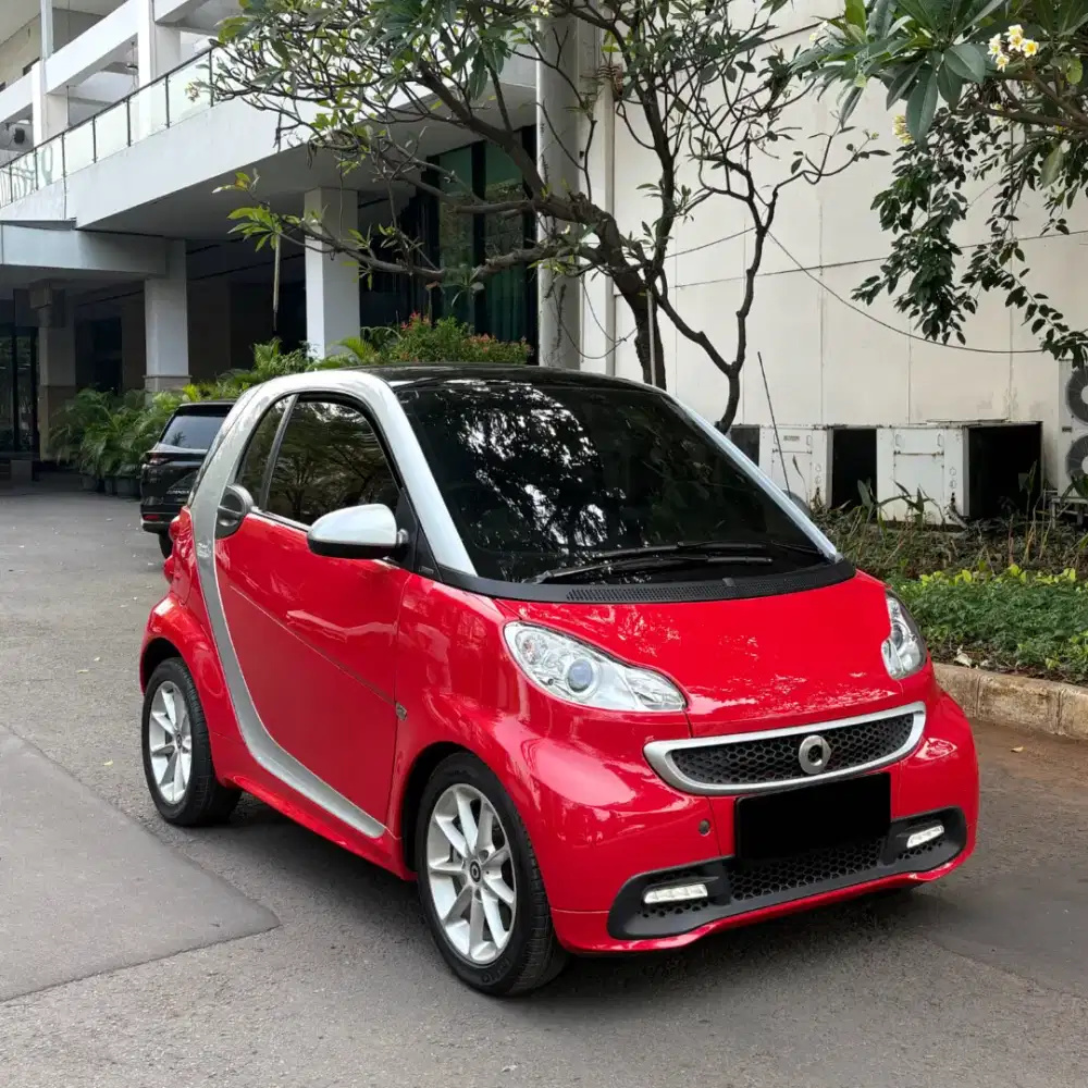Smart Fortwo 1.0 Coupe AT NIK 2013 Red KM 13rb Antikk Good Condition.