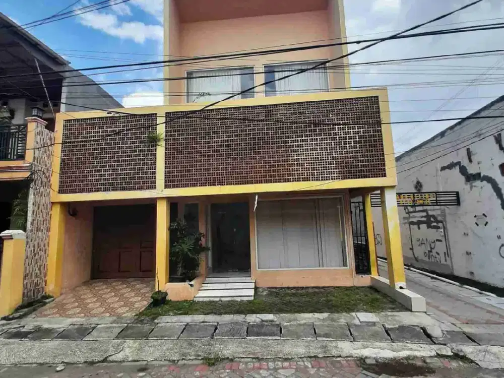 DI JUAL RUMAH 

KEL. : SEMEMI
KEC. : BENOWO
KAB  : SURABAYA