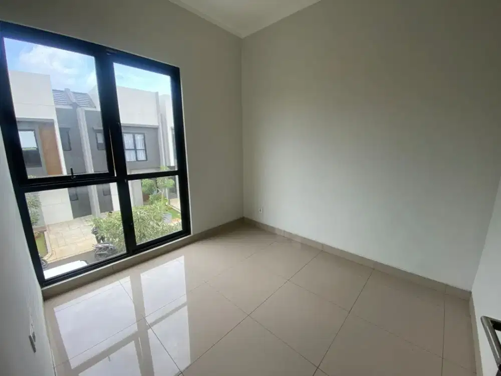 Sewa Murah Rumah Type Deluxe Cluster Regia, Summarecon Crown Gading, Bekasi, 018