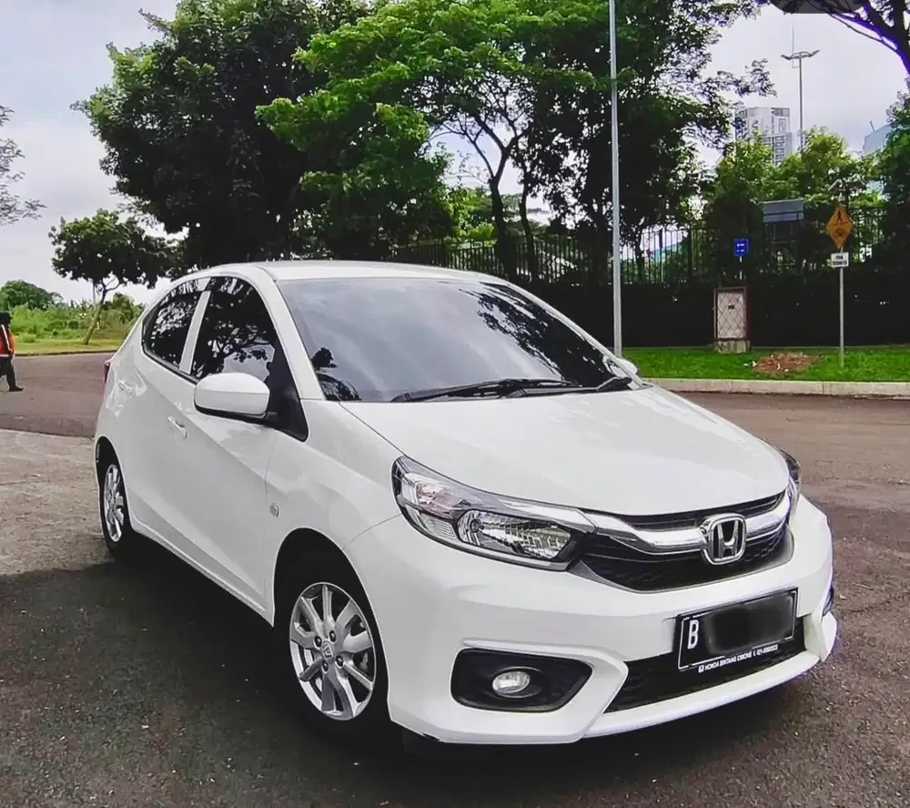 BRIO E CVT 1.2 AT 2019 LOW KM 50rb SUPER ISTIMEWA !!