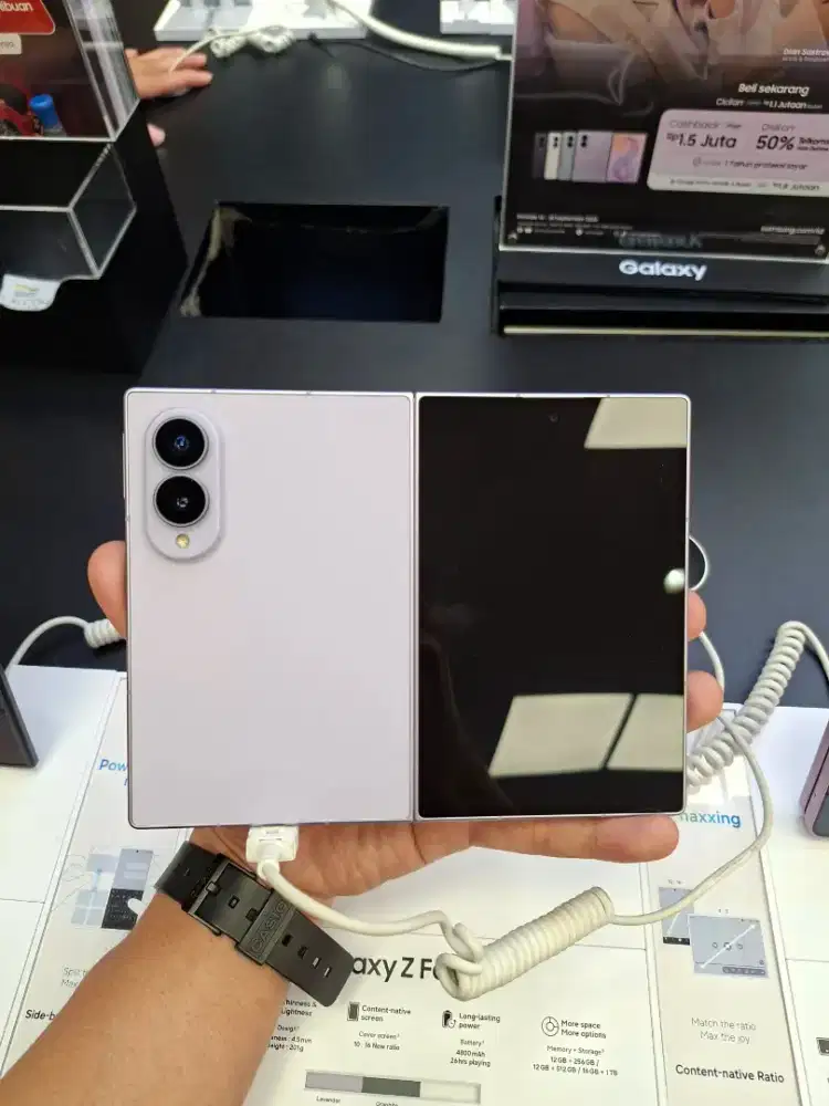 PROMO TERBARU SAMSUNG GALAXY ZFOLD8
