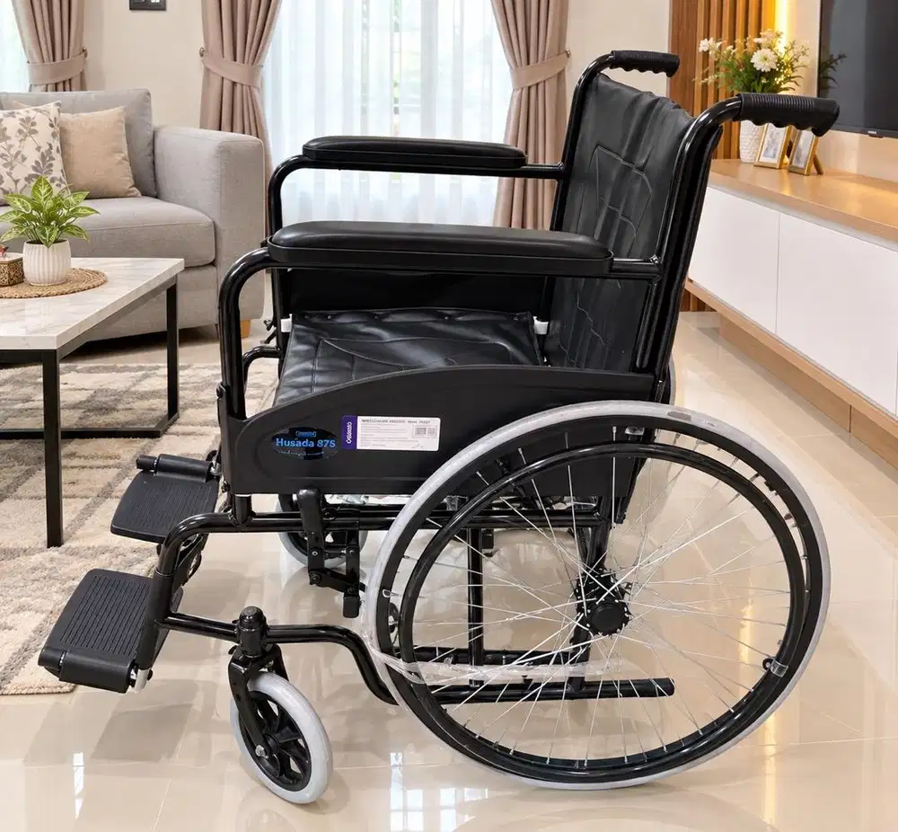 DI JUAL CEPAT KURSI RODA, BELUM PERNAH DI PAKE