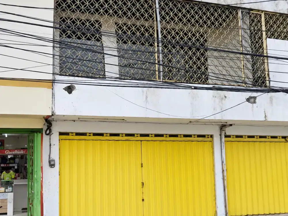 Disewakan Ruko Pasar Kembang dekat Jl Diponegoro Surabaya Pusat