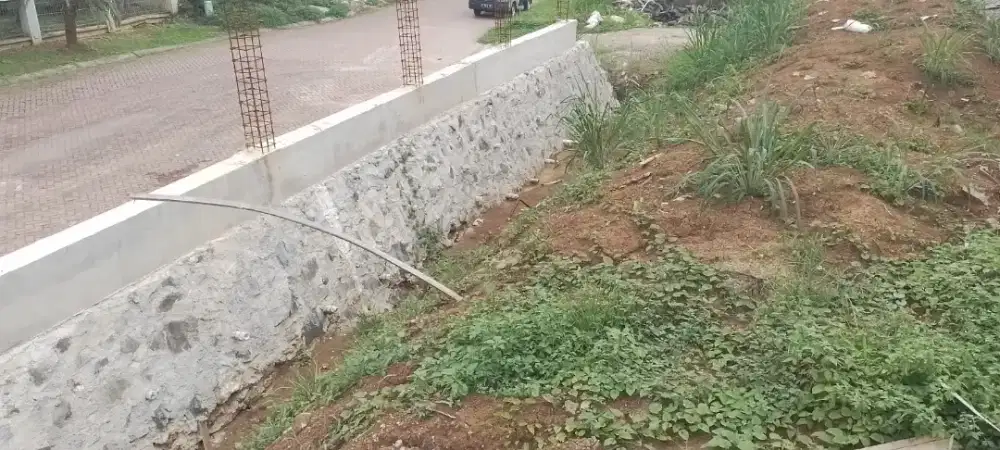 Gali basement bongkar bangunan gedung