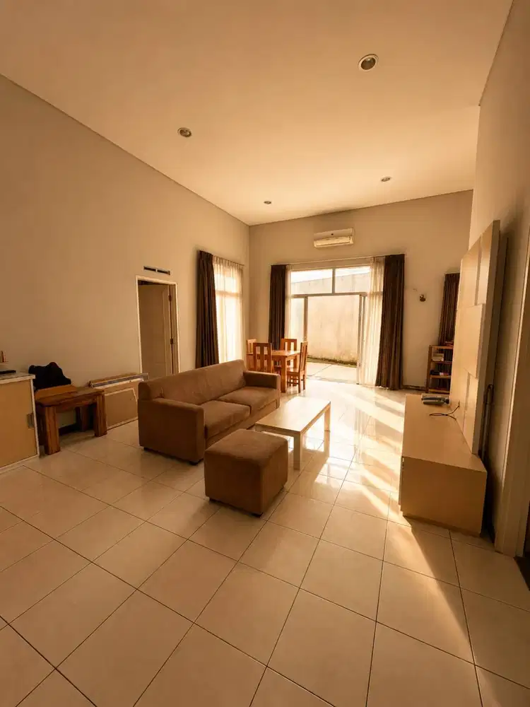 Dijual Rumah Full Furnished Mayangsunda Kota Baru Parahyangan
