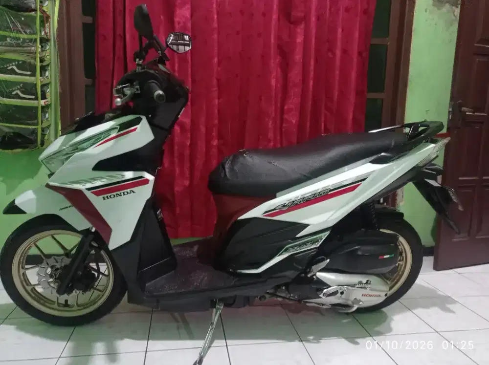 Vario 125 Led old