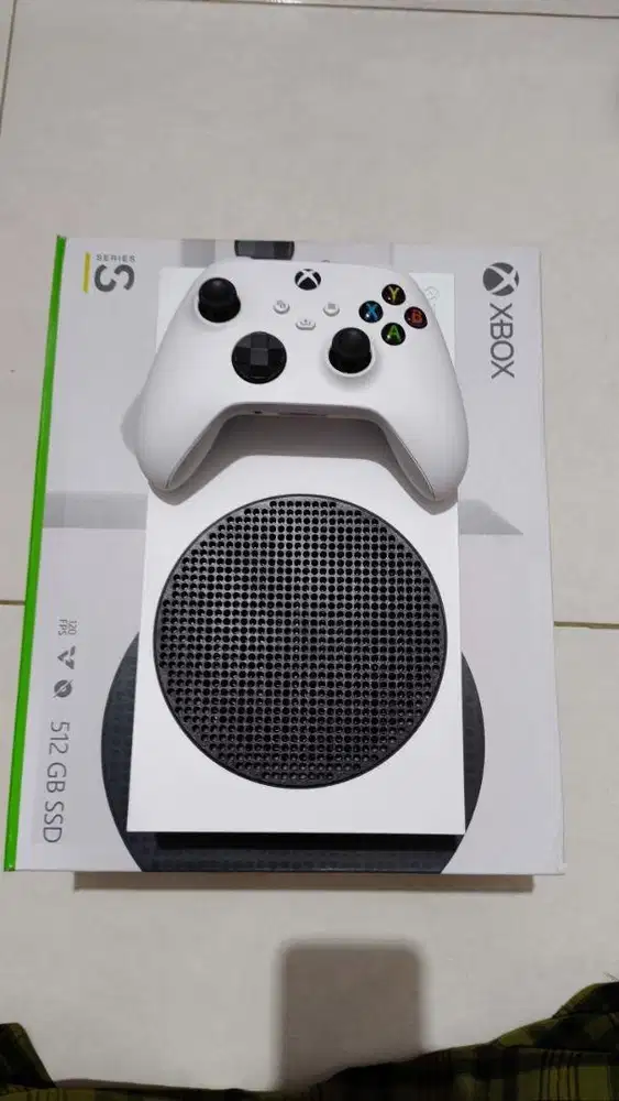 Xbox series S 512 gb second plus aksesoris fullset