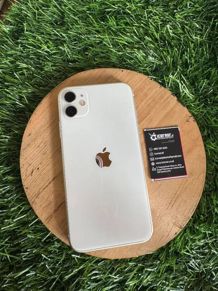 iPhone 11 128 GB | White | All Operator | Original Second | Garansi