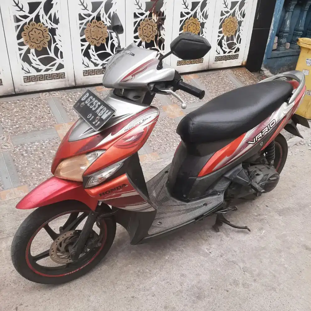 Honda Vario CW 2010 ss lengkap mesin bagus plat Bekasi Kota