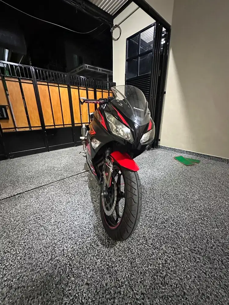 Kawasaki Ninja 250 FI 2015 SS lengkap & pajak ON 2030