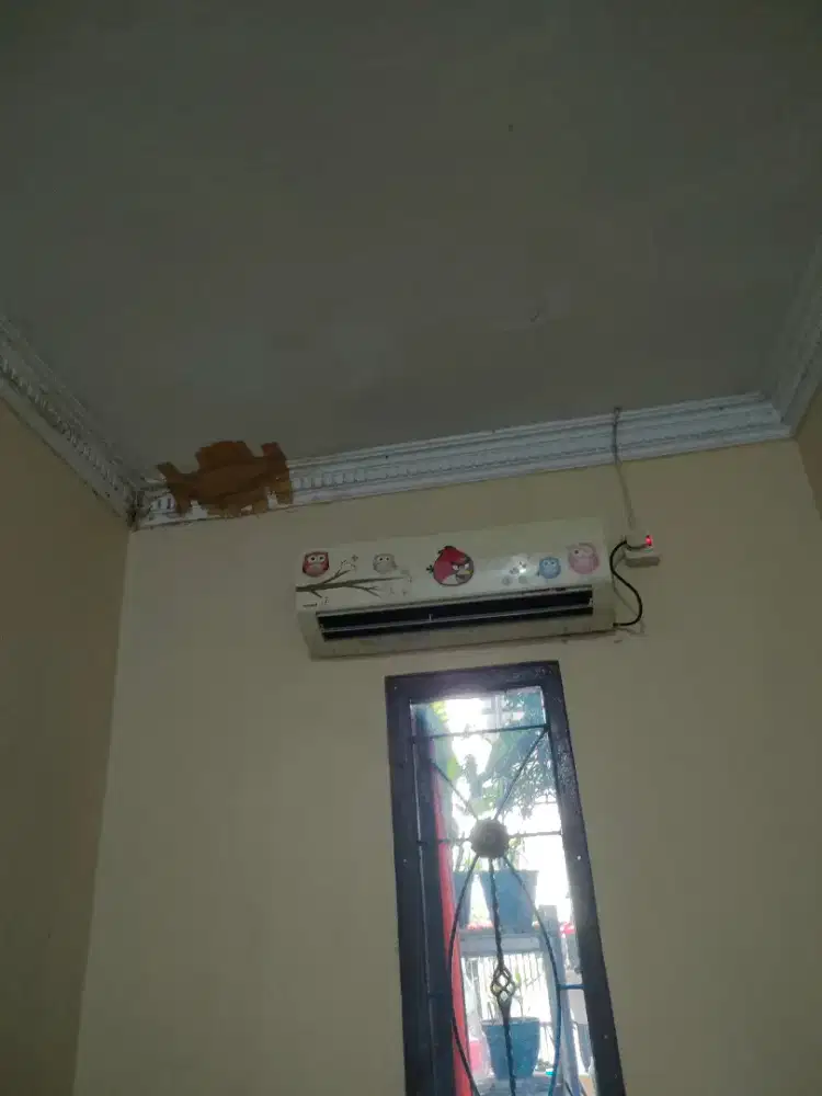 Jual AC bekas 1/2 PK merk toshiba