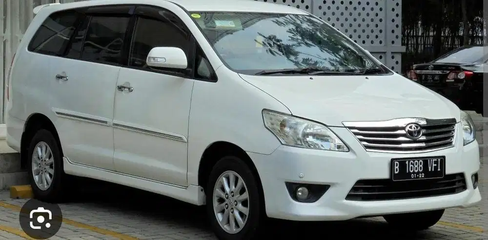 Kijang Innova V Luxury 2.0 Bensin 2013 Kapten Seat