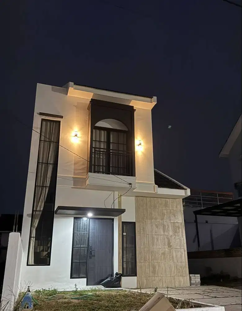Rumah Disewakan Kontrakan 2 Lantai Mewah Murah Semi Furnished