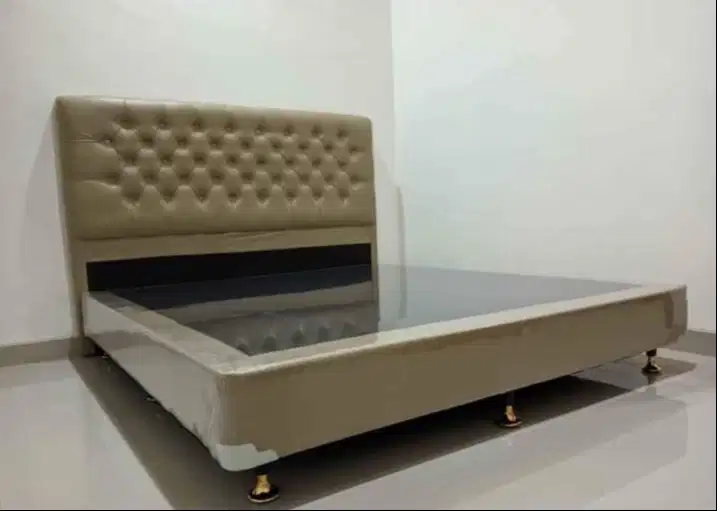 Divan+sandaran minimalis