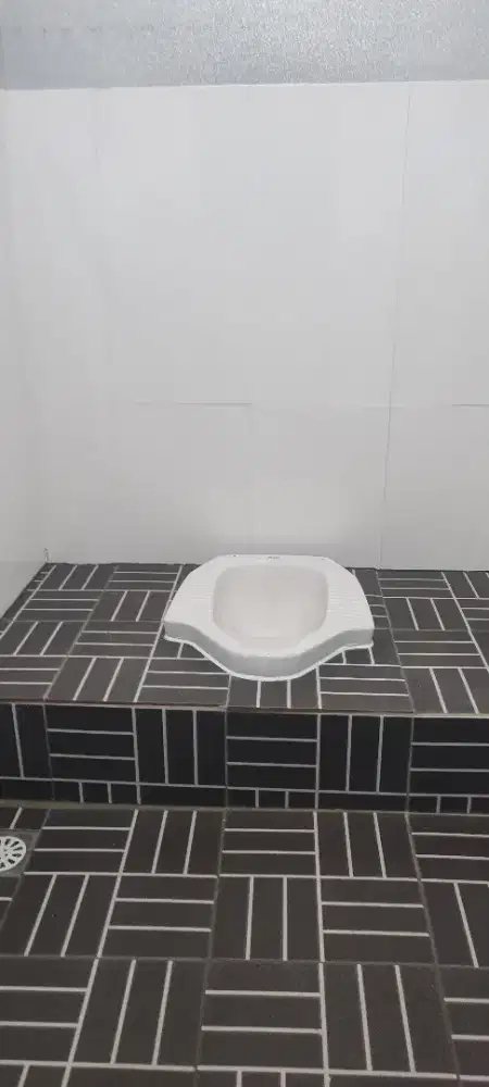 Jual multi toilet 20 ft 5 pintu