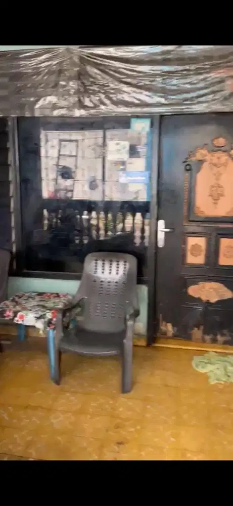 Rumah komersil di jual