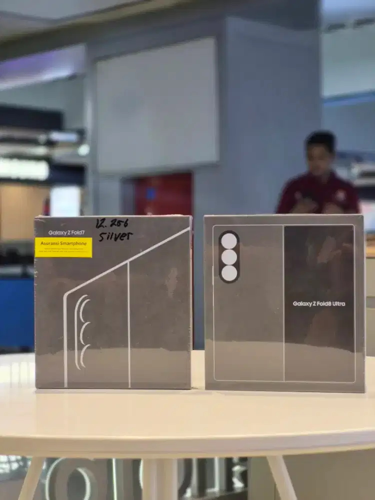 Samsung Z fold8 Ultra 256