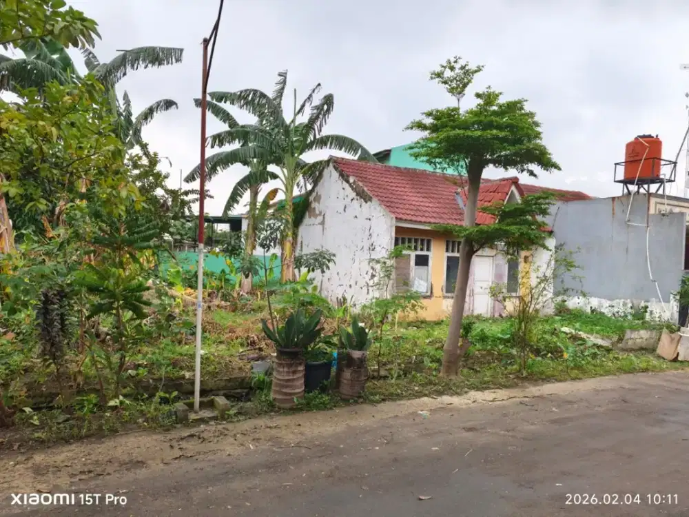 DI JUAL MURAH RUMAH HUK STANDAR DENGAN TANAH LUAS DI TAMAN KEBALEN