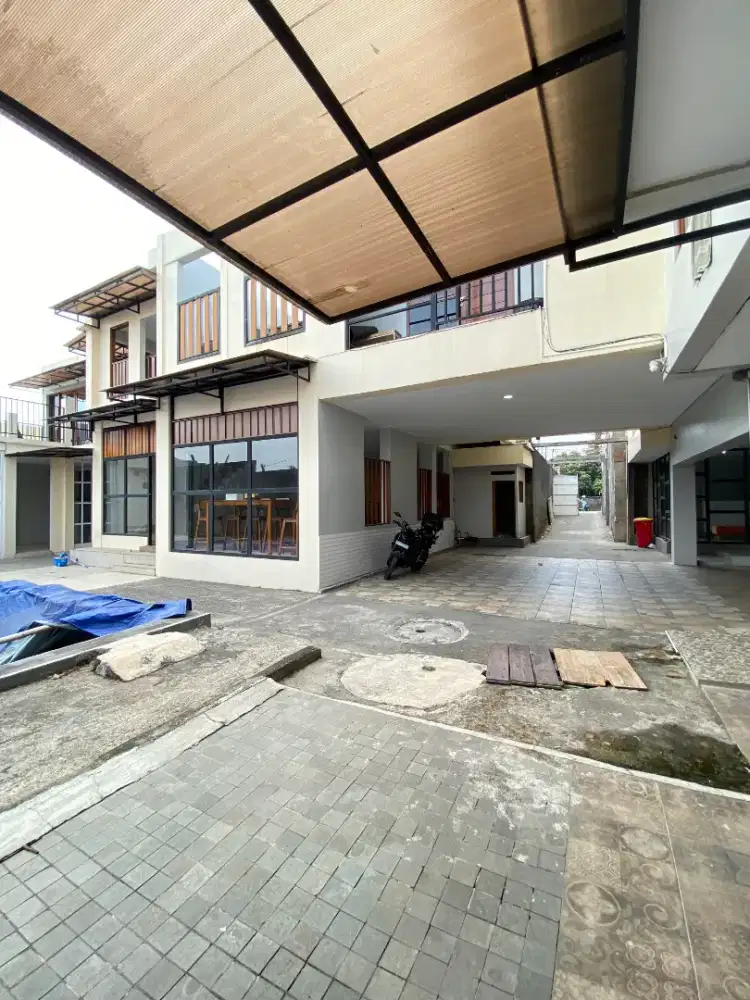 Guest house condongcatur aktif ada kolam renang, candi gebang Sleman