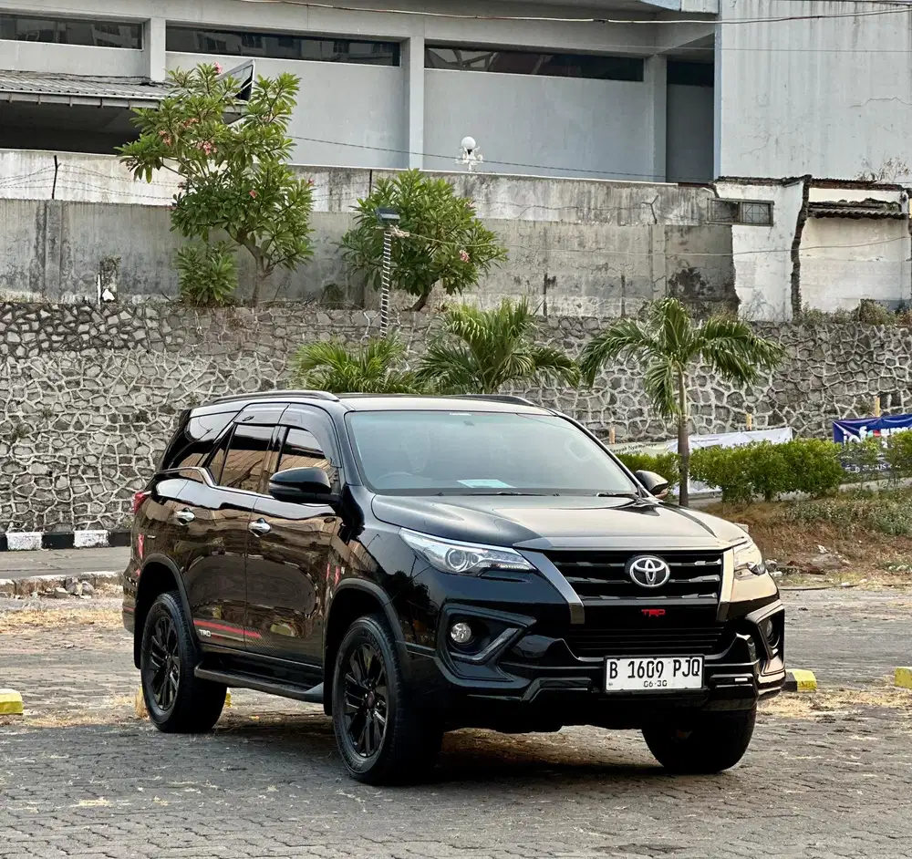 (King Mobilindo) Fortuner 2.4 VRZ TRD 2020 Kondisi TOP