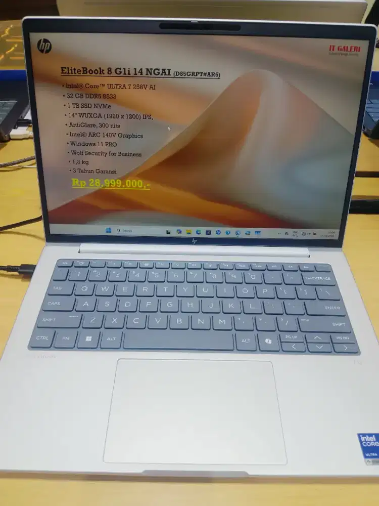 Laptop HP EliteBook 8 Gli 14 NGAI Intel Core Ultra 7 32GB 1TB