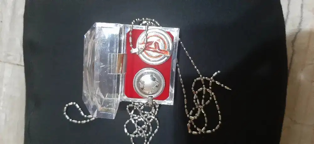 2 kalung kesehatan MCI