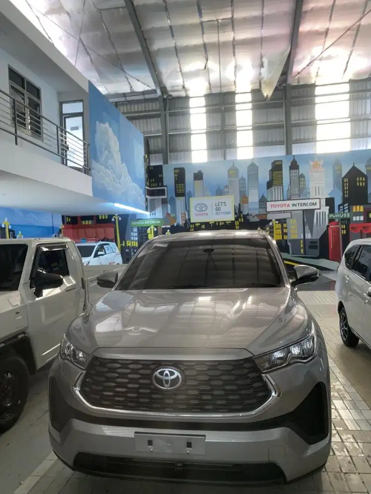 Innova zenix hybrid