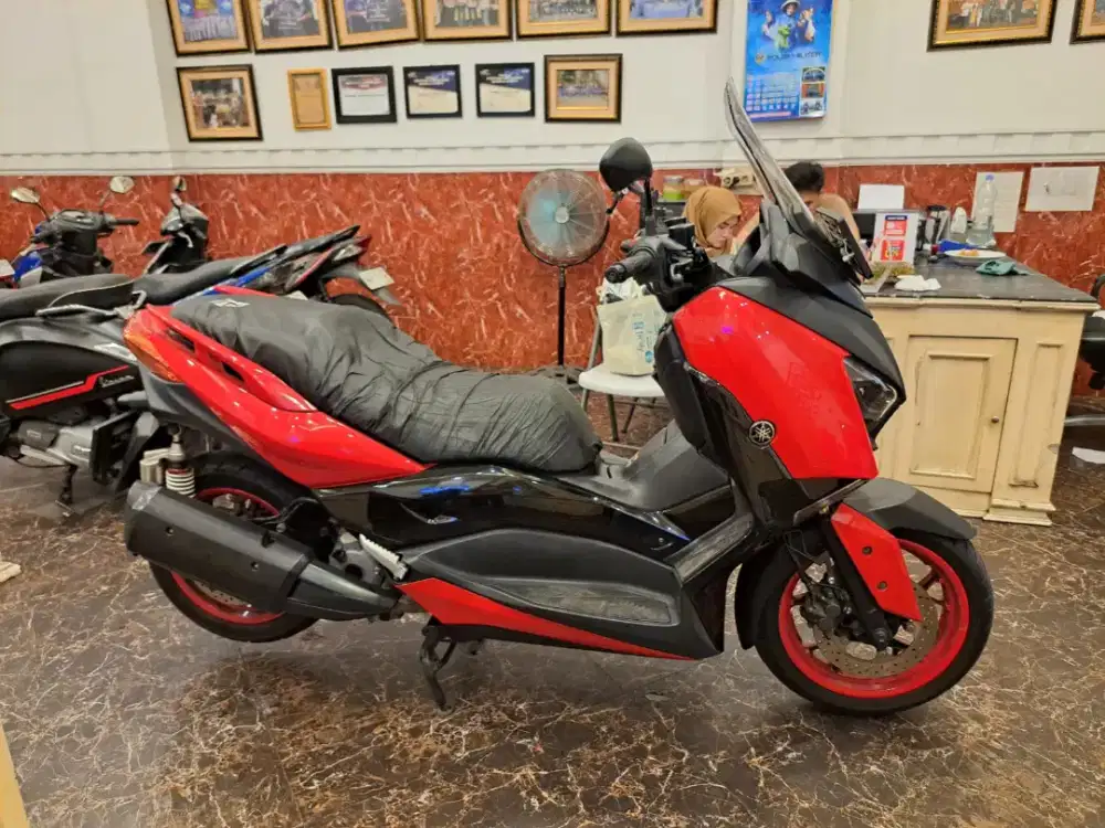 HUB.KIKI XMAX 250 CC OLD 2022 KM.16RB MESIN SEHAT SIAP TURING