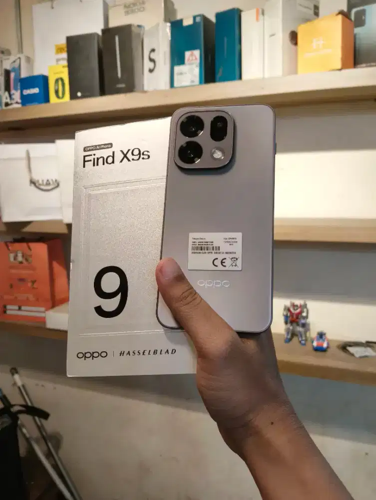 Jual Oppo Find X9s Second Ram 12/256Gb Mulus Fullset Garansi Aktif