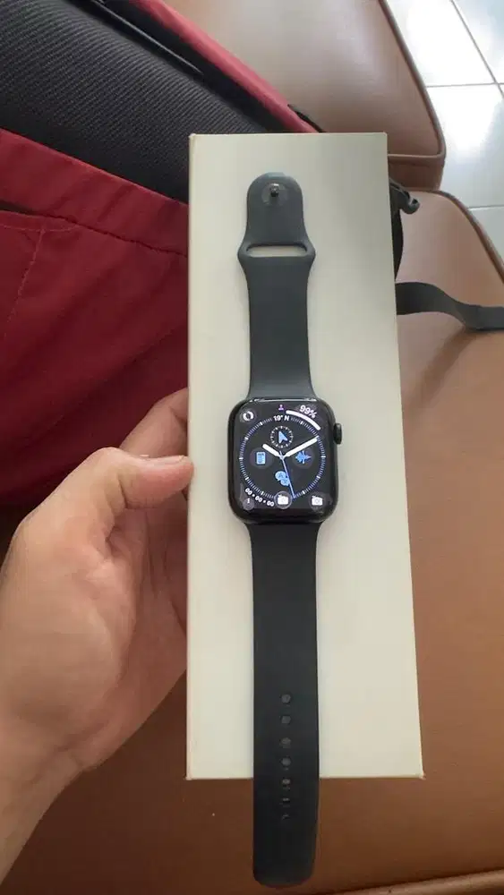Dijual apple watch seri 9 pemakain pribadi dari baru masih jos