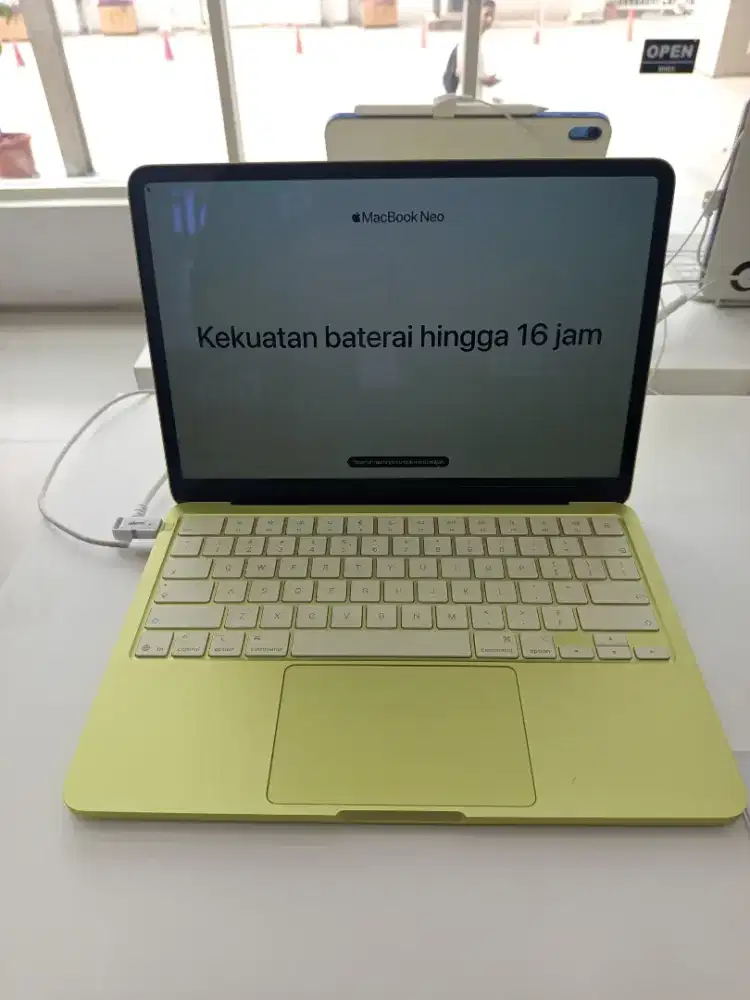 MacBook Neo 256GB