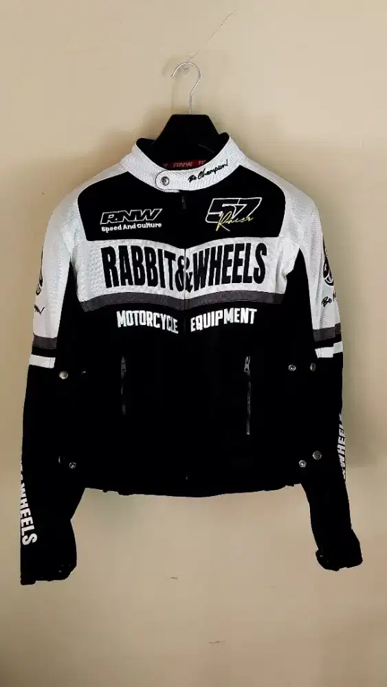 Jaket Rabbit And Wheels Combo Devise Black Ivory Size L