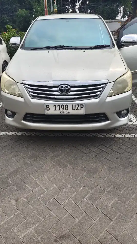 Innova G 2.5 Diesel Manual
