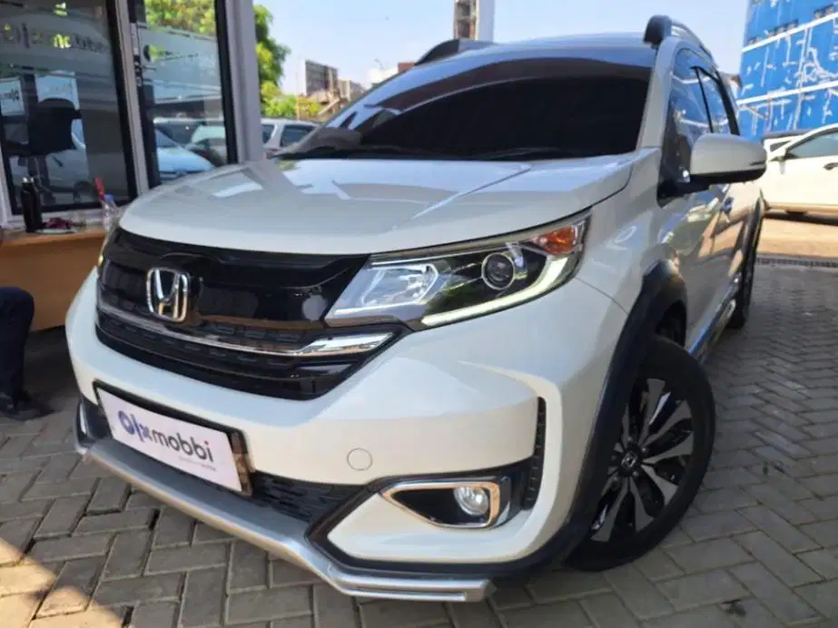 DP MURAH Honda BR-V 1.5 Prestige Bensin-AT 2021  CAALF
