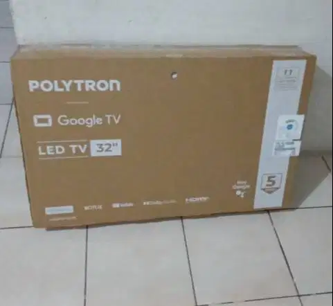 TV Polytron 32in