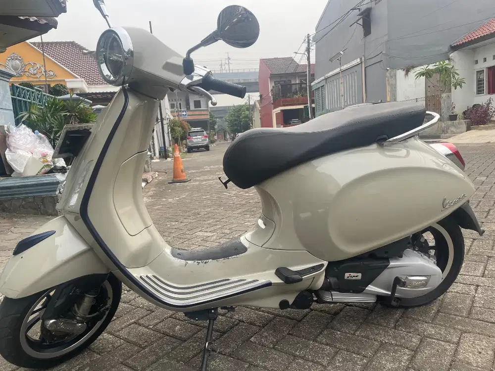 Vespa primavera tahun 2022